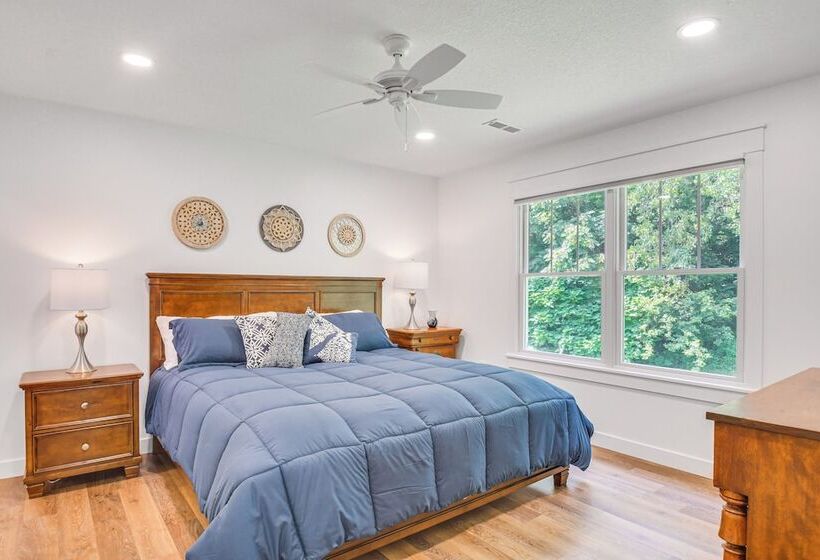 Newly Built Home Near Morrison Rockwood State Park