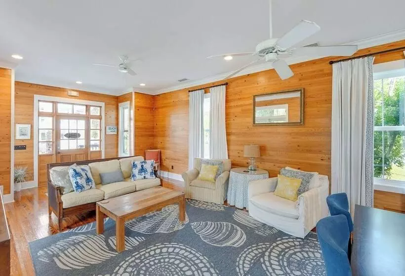 Beach & Pool Access: Peaceful St Teresa House