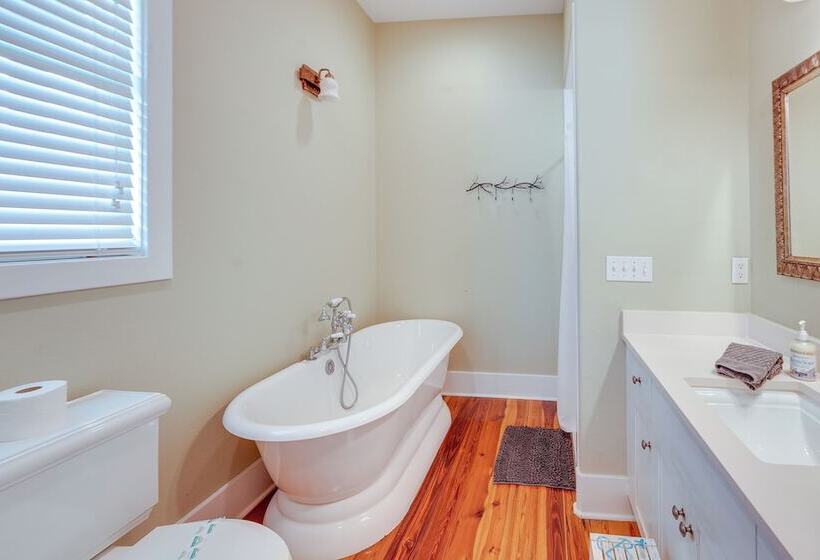 Beach & Pool Access: Peaceful St Teresa House