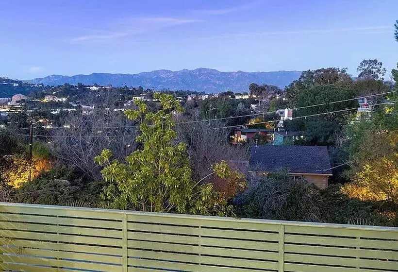 Majatalo Dream House In Pasadena