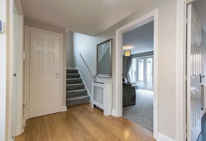 Majatalo Frome Gardens 17