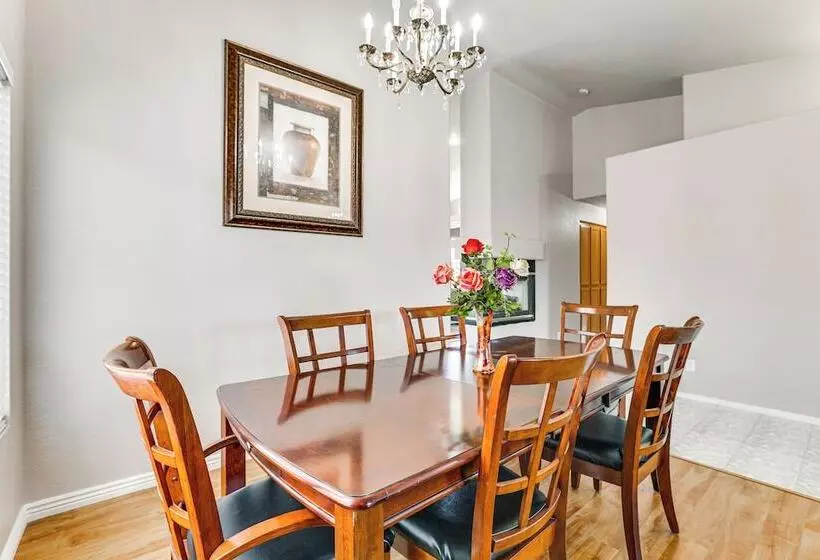 Peoria Home W/ Fenced In Yard & Patio!