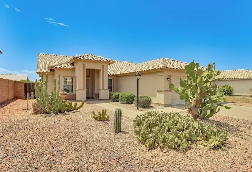 Peoria Home W/ Fenced In Yard & Patio!