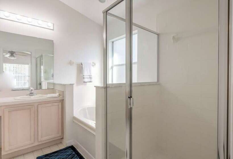 Ray S Eagle Pointe Vacation Home