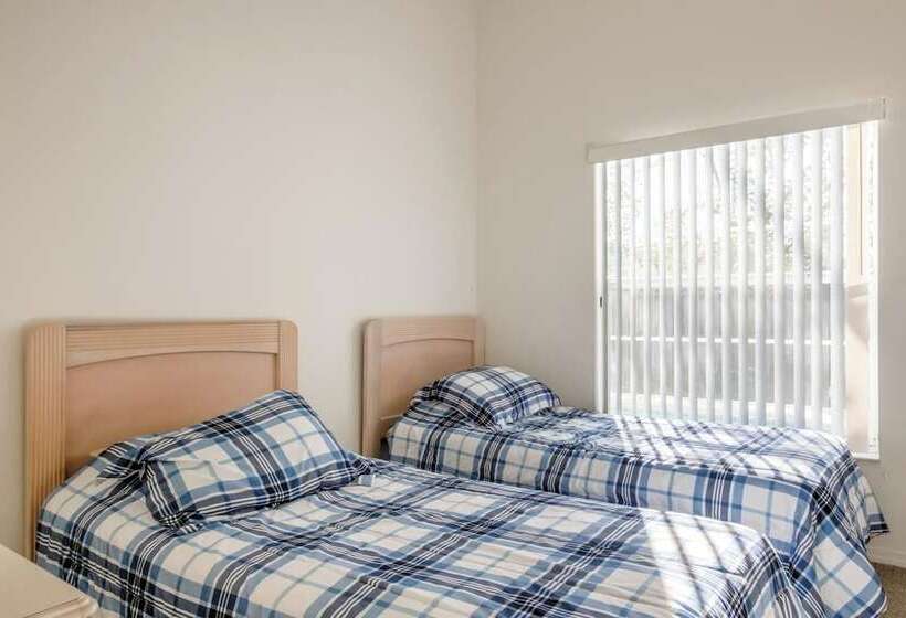 Ray S Eagle Pointe Vacation Home