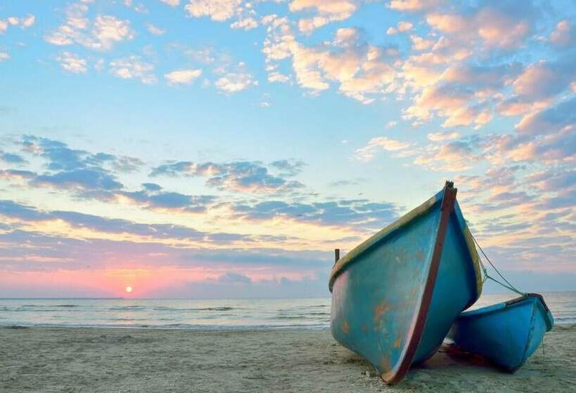 דירת נופש Beautiful 5 Bedroom Regency House / Pets Welcome