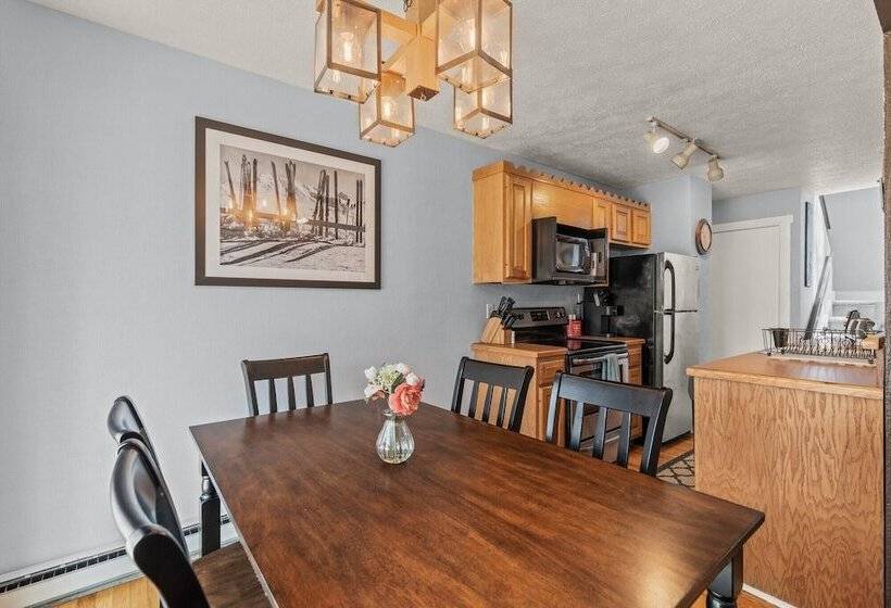 Slalom By Avantstay Walk To Ski Slopes!