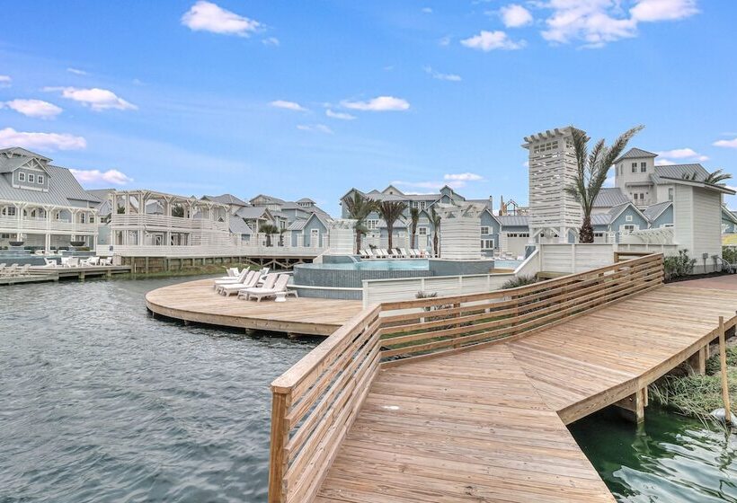 Suns Out Buns Out 113 Tea