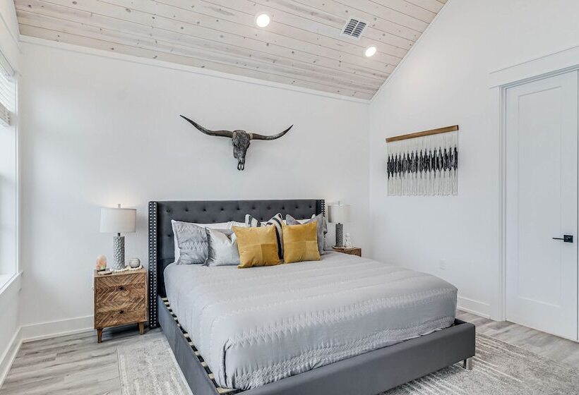 Suns Out Buns Out 113 Tea