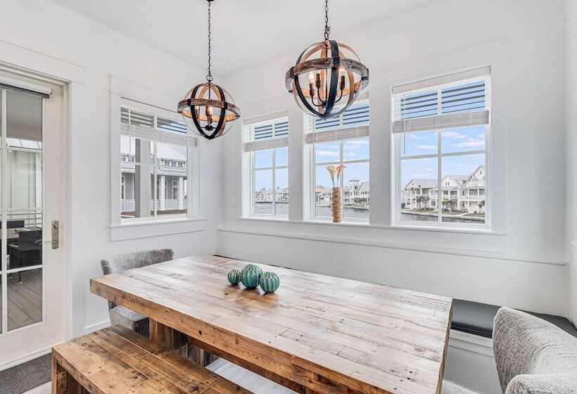 Suns Out Buns Out 113 Tea