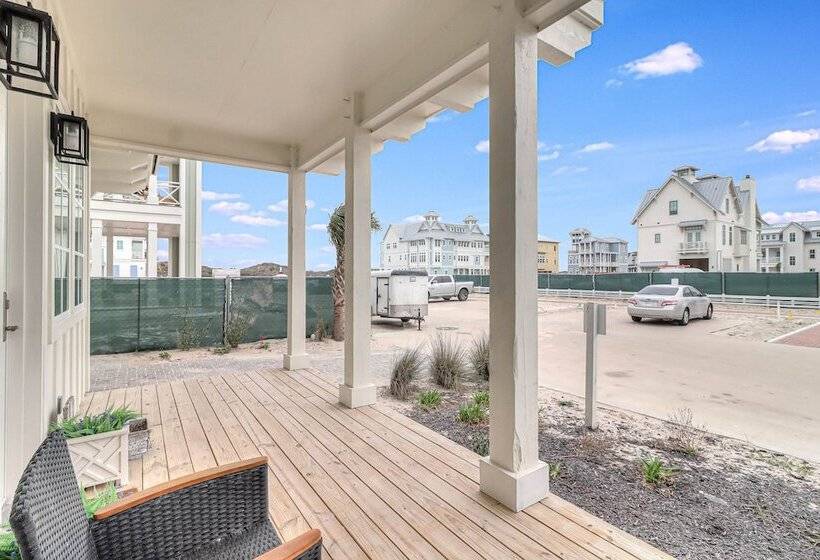 Suns Out Buns Out 113 Tea