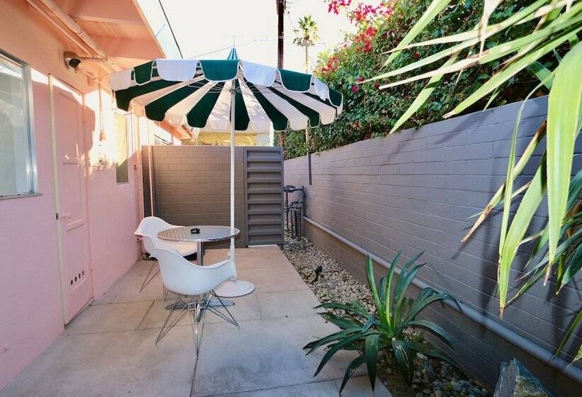 The Marley Hotel By Avantstay