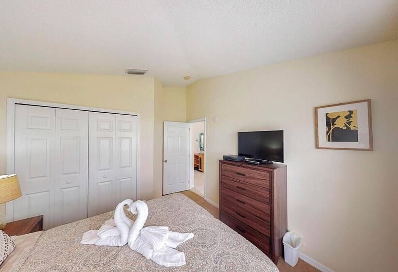 William S Lake Berkley Resort Vacation Home