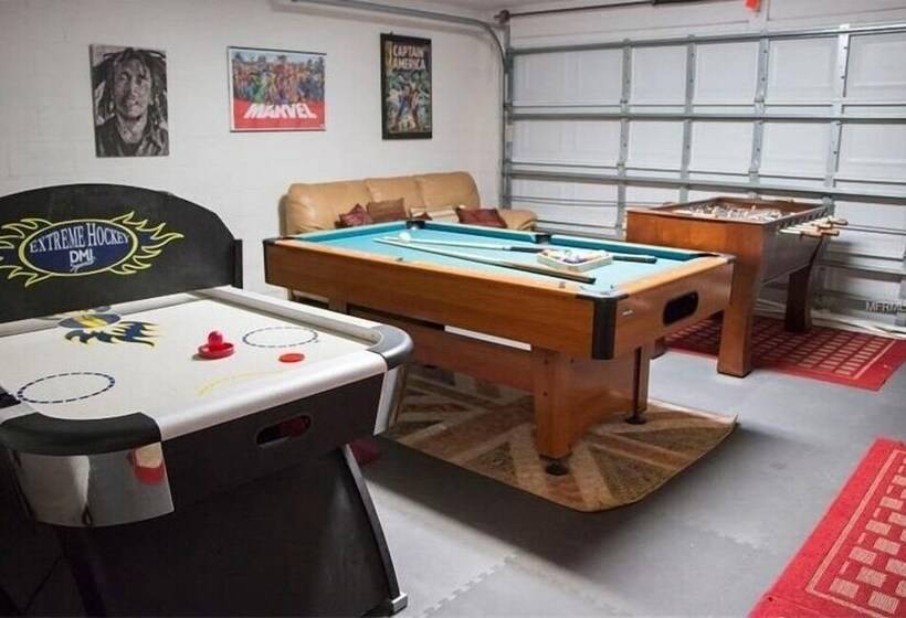 William S Lake Berkley Resort Vacation Home