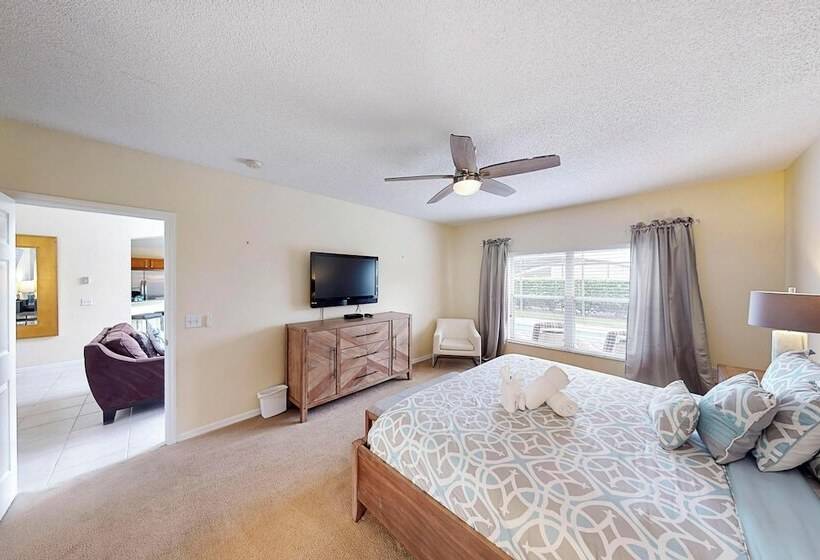 William S Lake Berkley Resort Vacation Home