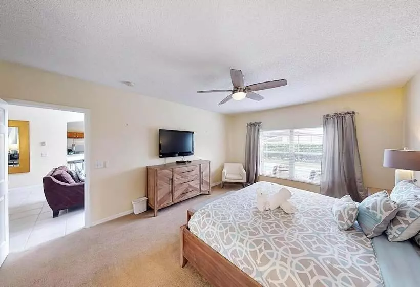 William S Lake Berkley Resort Vacation Home