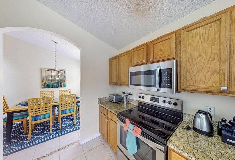 William S Lake Berkley Resort Vacation Home