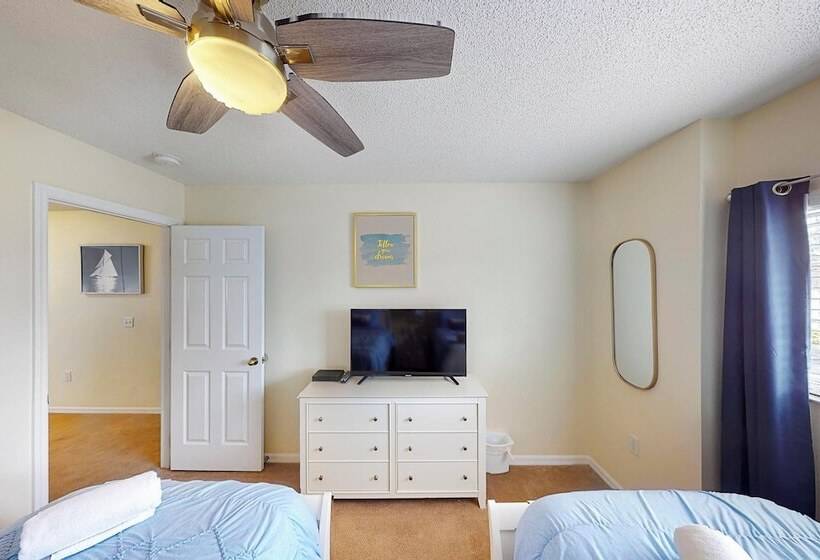 William S Lake Berkley Resort Vacation Home