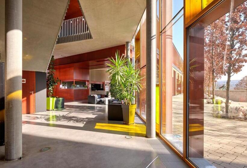 هتل Youth Hostel Schengen / Remerschen