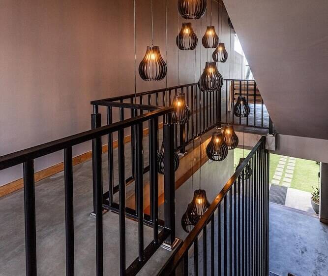 Bk Beach Boutique Hotel Hikkaduwa