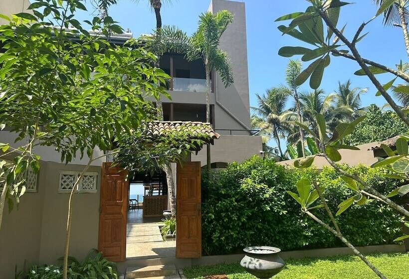 Bk Beach Boutique Hotel Hikkaduwa