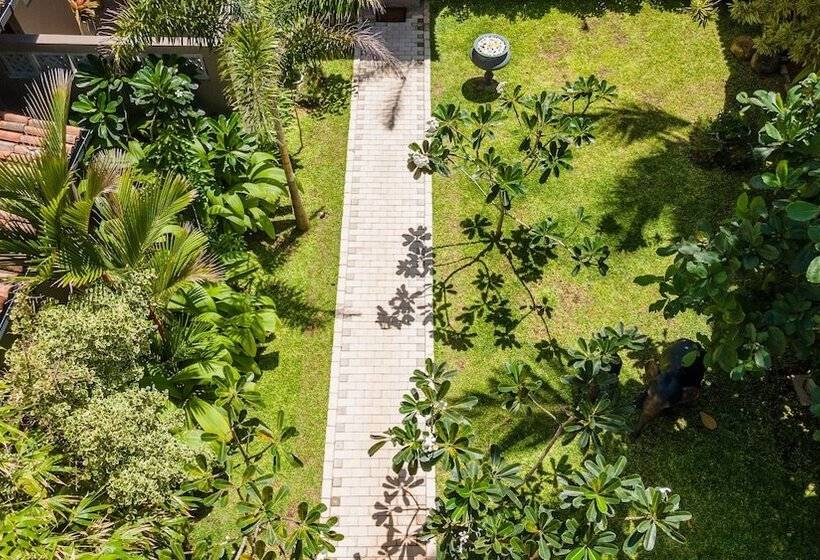 Bk Beach Boutique Hotel Hikkaduwa