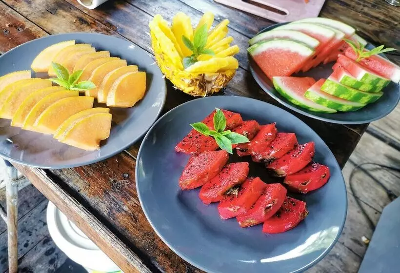 Capitán Morgan Lodge Cr Hotel-restaurant