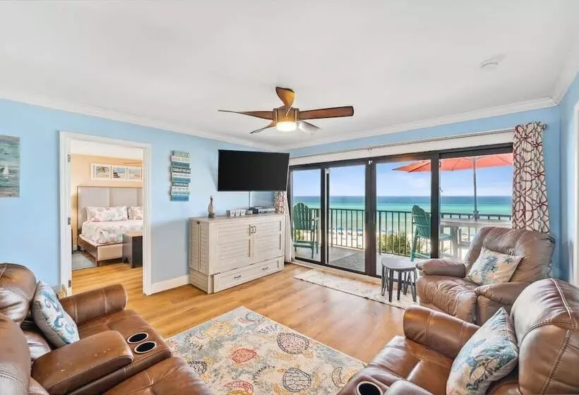 Coral Crush By Avantstay Beachfront + Views!