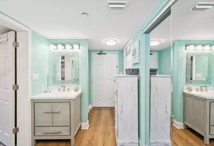 Coral Crush By Avantstay Beachfront + Views!