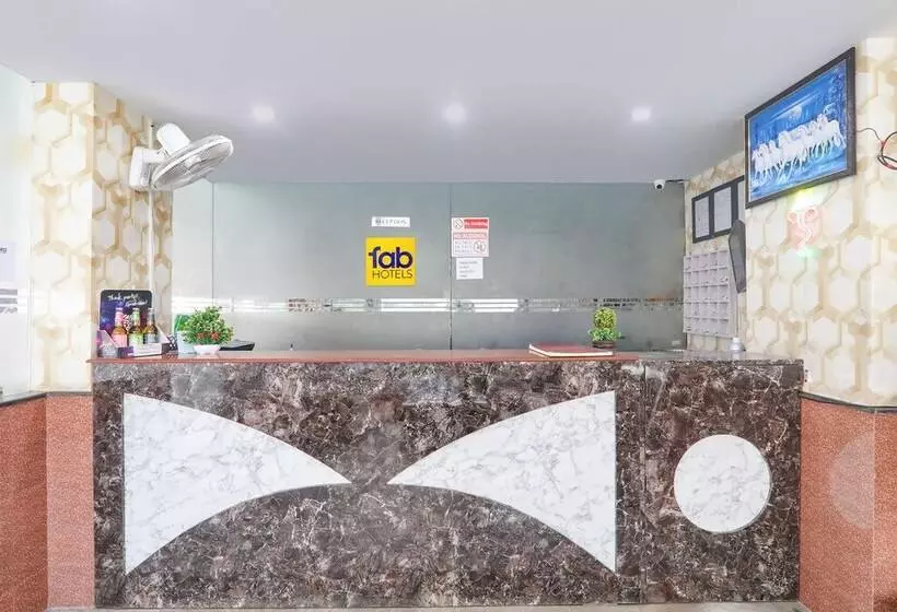 Fabhotel Mega Royal