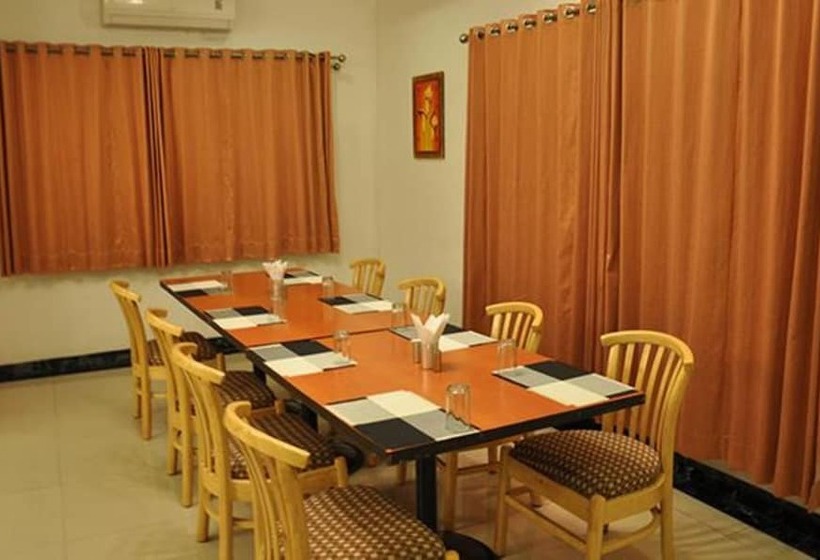 Fabhotel Prime Kbs Grand