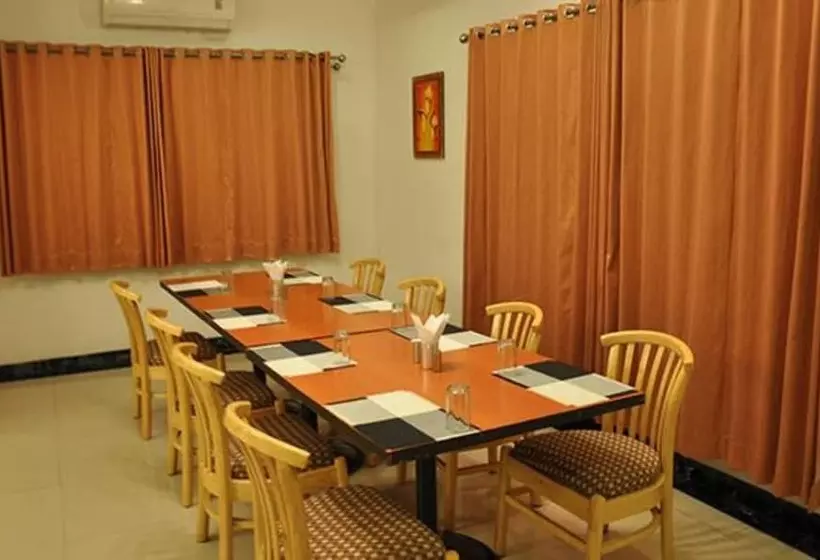 Fabhotel Prime Kbs Grand