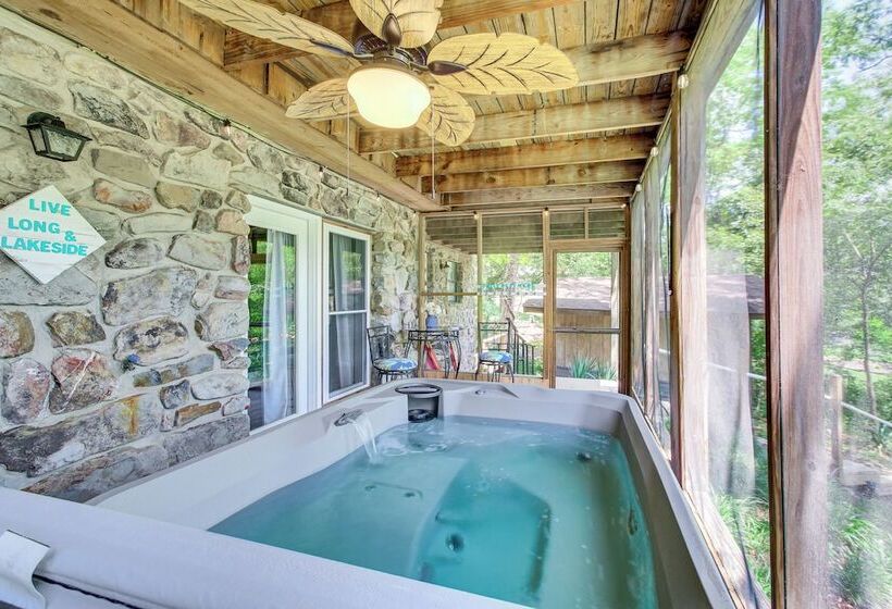 Hot Springs Retreat W/ Private Dock + Hot Tub!