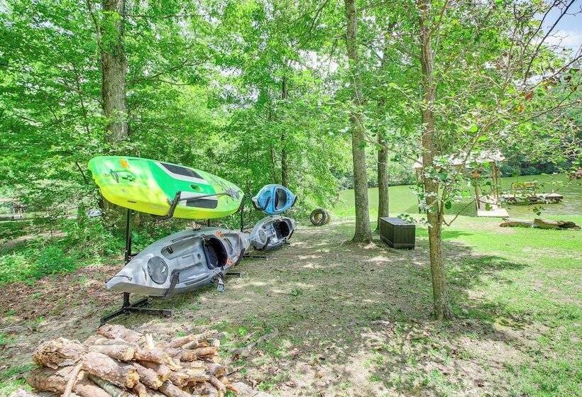 Hot Springs Retreat W/ Private Dock + Hot Tub!