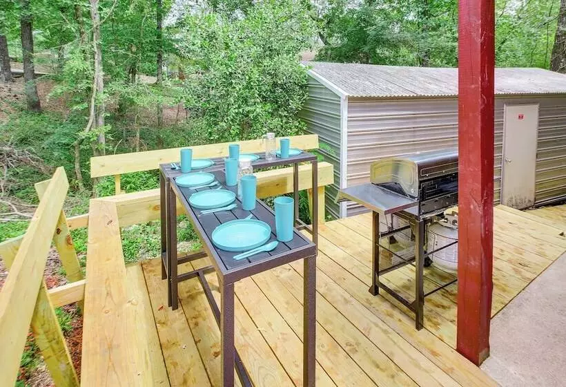 Hot Springs Retreat W/ Private Dock + Hot Tub!