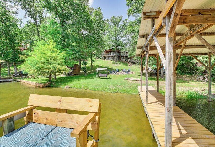 Hot Springs Retreat W/ Private Dock + Hot Tub!
