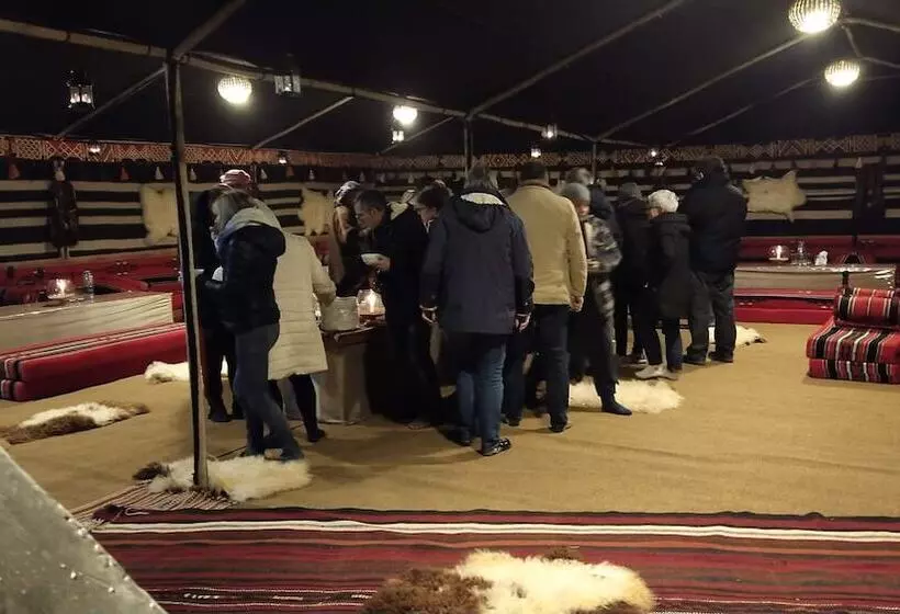 هتل Bedouin Nomdas Adventures