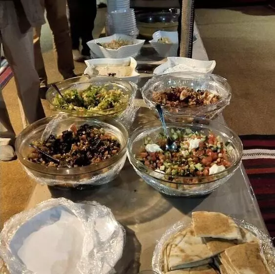 هتل Bedouin Nomdas Adventures