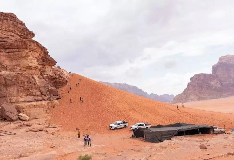 هتل Bedouin Nomdas Adventures