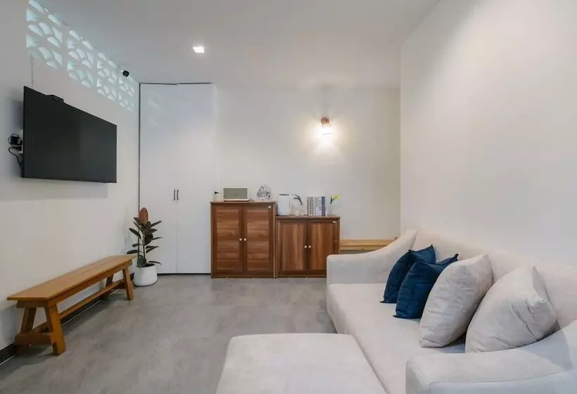 Hotelli Blue Rabbit Phuket