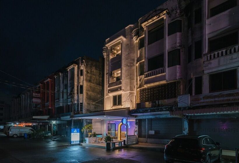 هتل Blue Rabbit Phuket