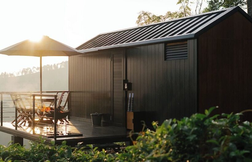 בית מלון כפרי Bobocabin Dieng Wonosobo