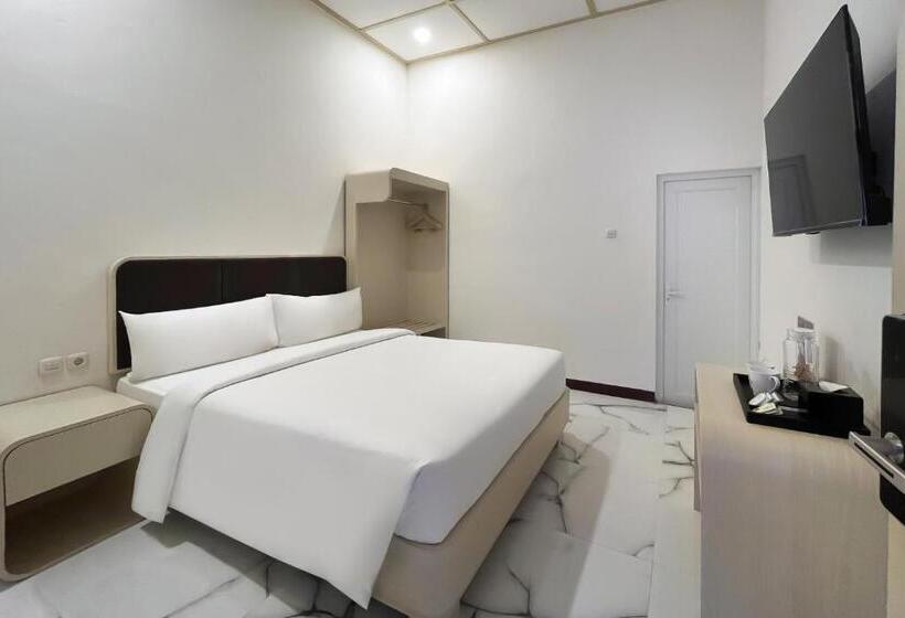 هتل D'pavilion Malioboro