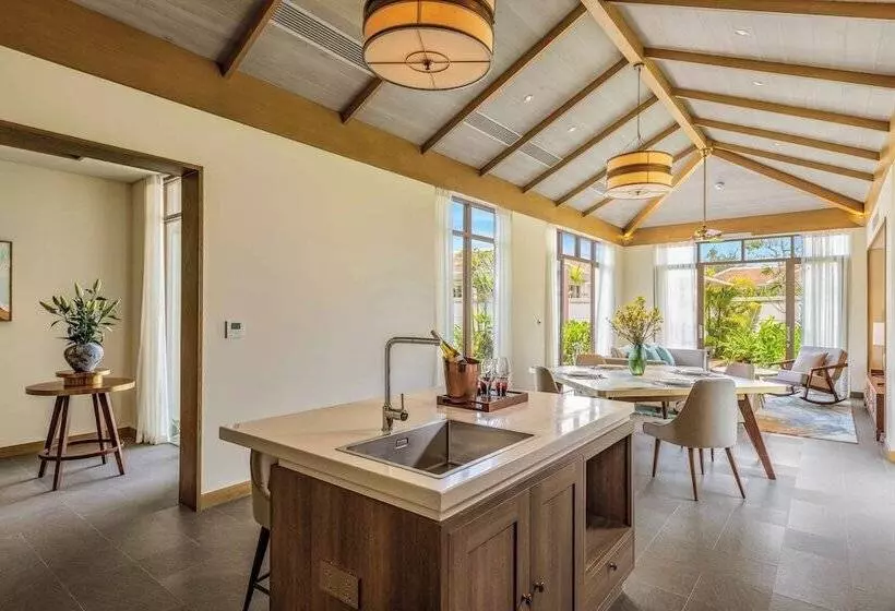 Hotelli Fusion Resort & Villas Da Nang