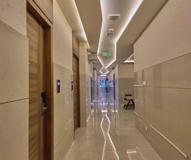 Hotelli Grand Continent Hosur A Sarovar Portico Affiliate