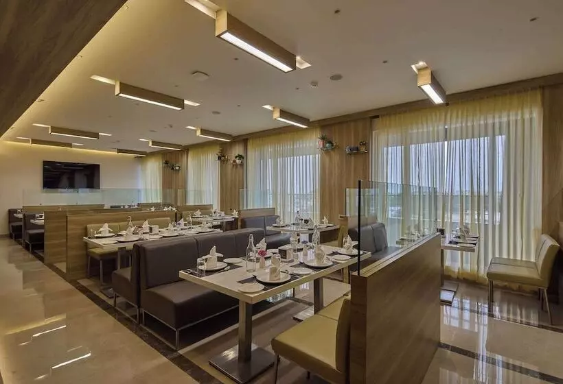Hotelli Grand Continent Hosur A Sarovar Portico Affiliate