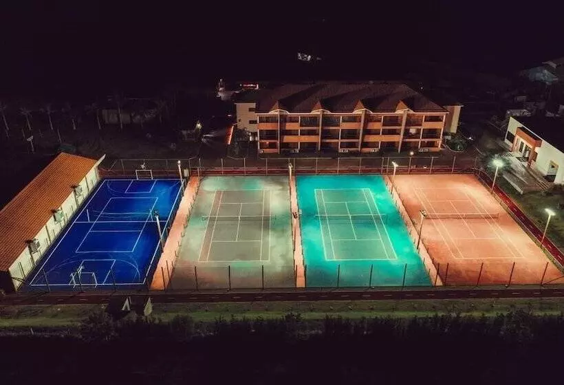 Hotelli Thermas Itaipuland