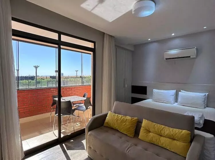 Hotelli Thermas Itaipuland