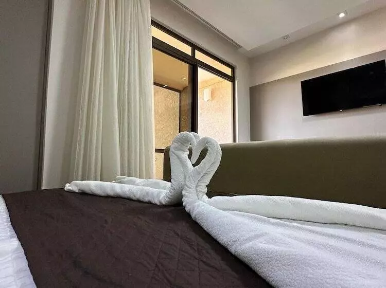 Hotelli Thermas Itaipuland