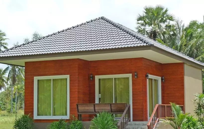 Hotelli Maikhao Residence